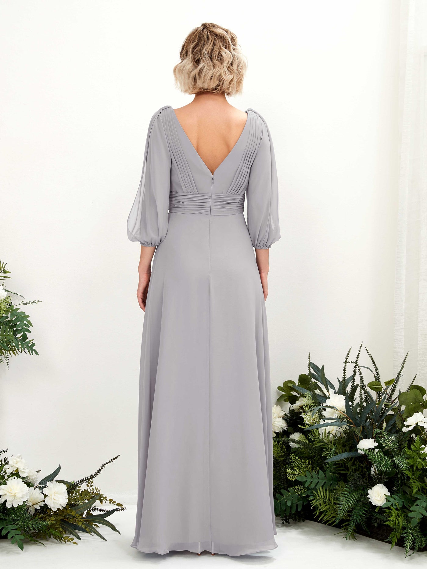 Carlyna A-Linien-Kleid V-Ausschnitt Wickelausschnitt Dreiviertelarm Bodenlang Brautjungfernkleider Taube #farbe_taube