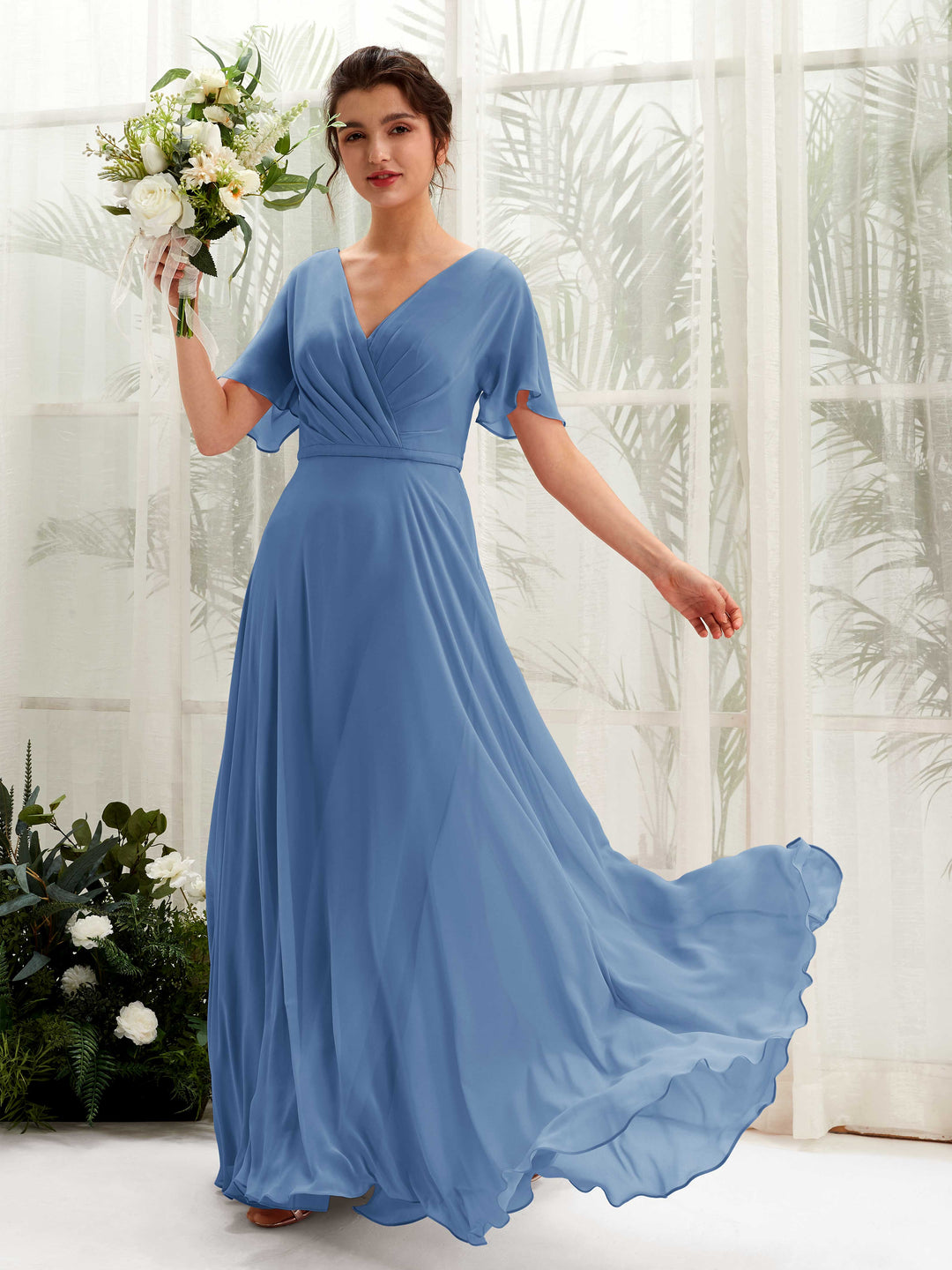 Carlyna A-Linien-Kleid V-Ausschnitt Wickelausschnitt Flatterärmel Bodenlang Brautjungfernkleider Staubiges Blau 