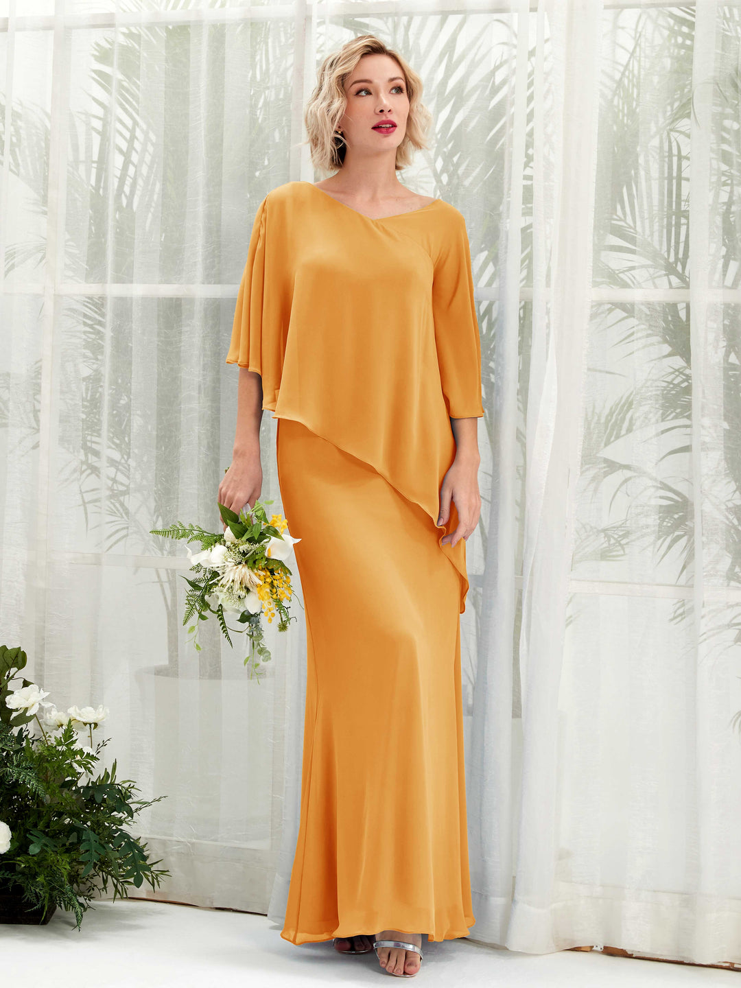 Carlyna A-Linien-Kleid Vokuhila Umhang-Ärmel Brautjungfernkleider Mango 
