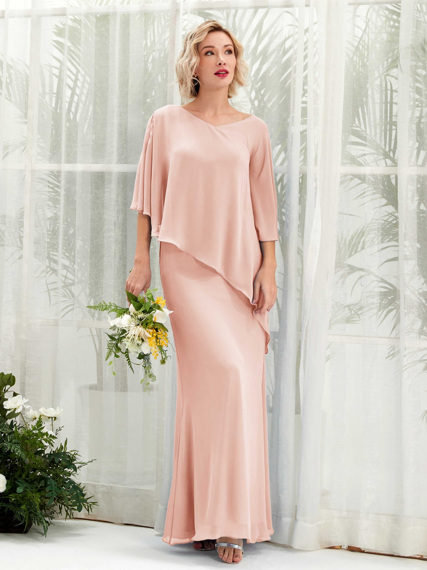 Carlyna A-Linien-Kleid Vokuhila Umhang-Ärmel Brautjungfernkleider Perlrosa #farbe_perlrosa