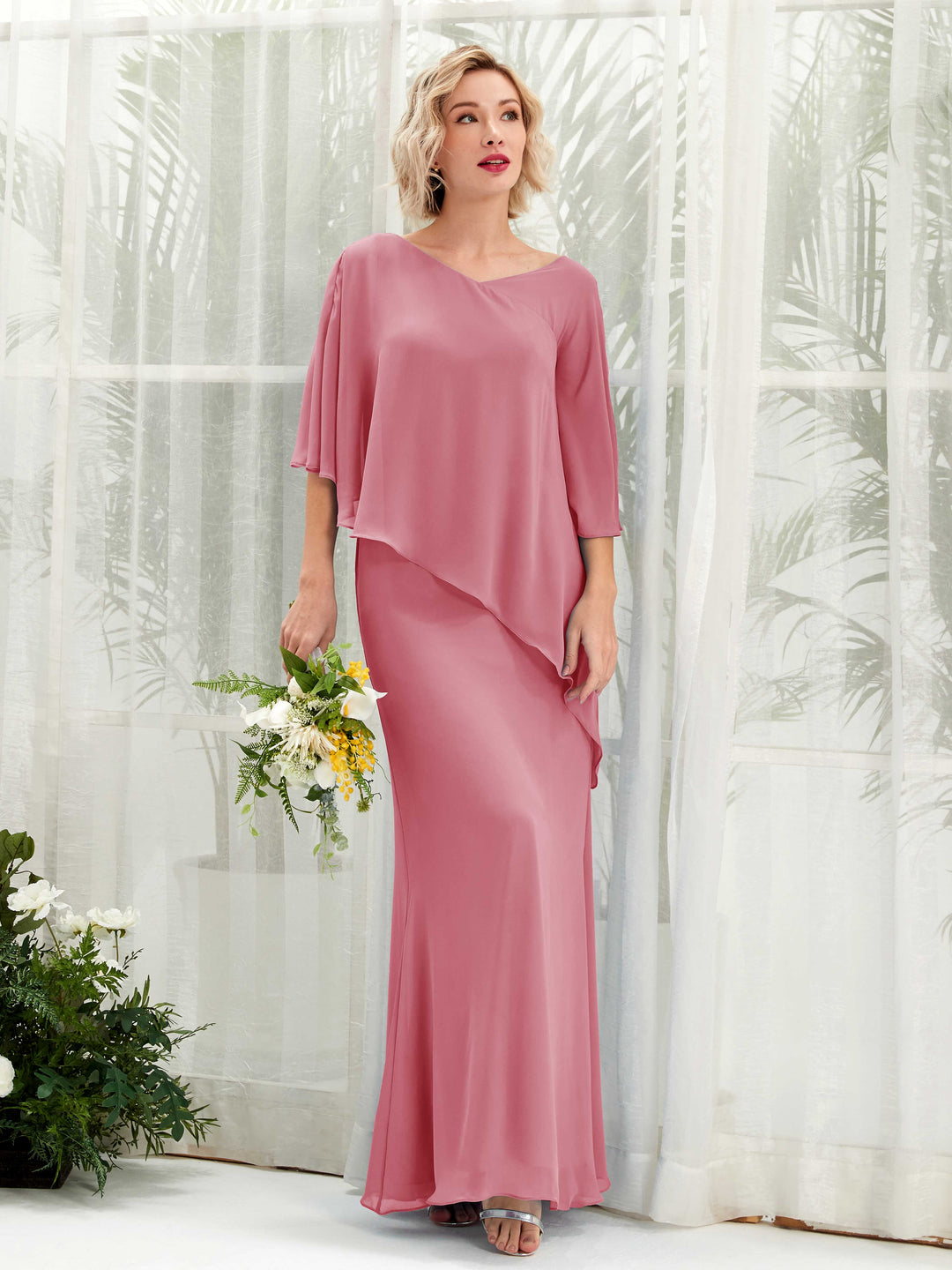 Carlyna A-Linien-Kleid Vokuhila Umhang-Ärmel Brautjungfernkleider Wüstenrose 