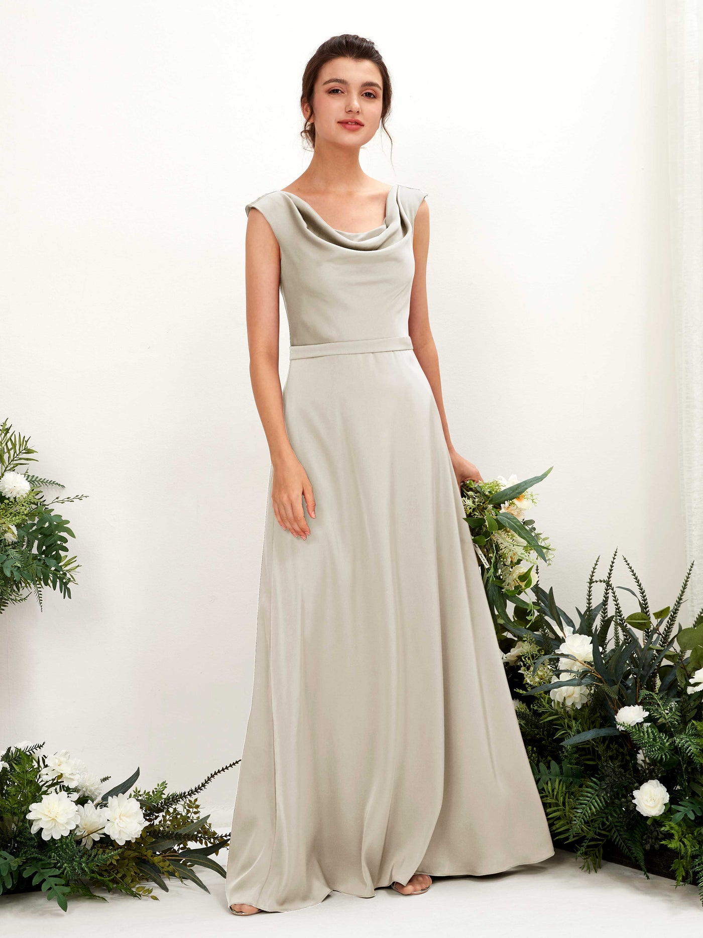 Carlyna A-Linien-Kleid Wasserfall Ausschnitt Satin Bodenlang Brautjungfernkleid Champagner #farbe_champagner
