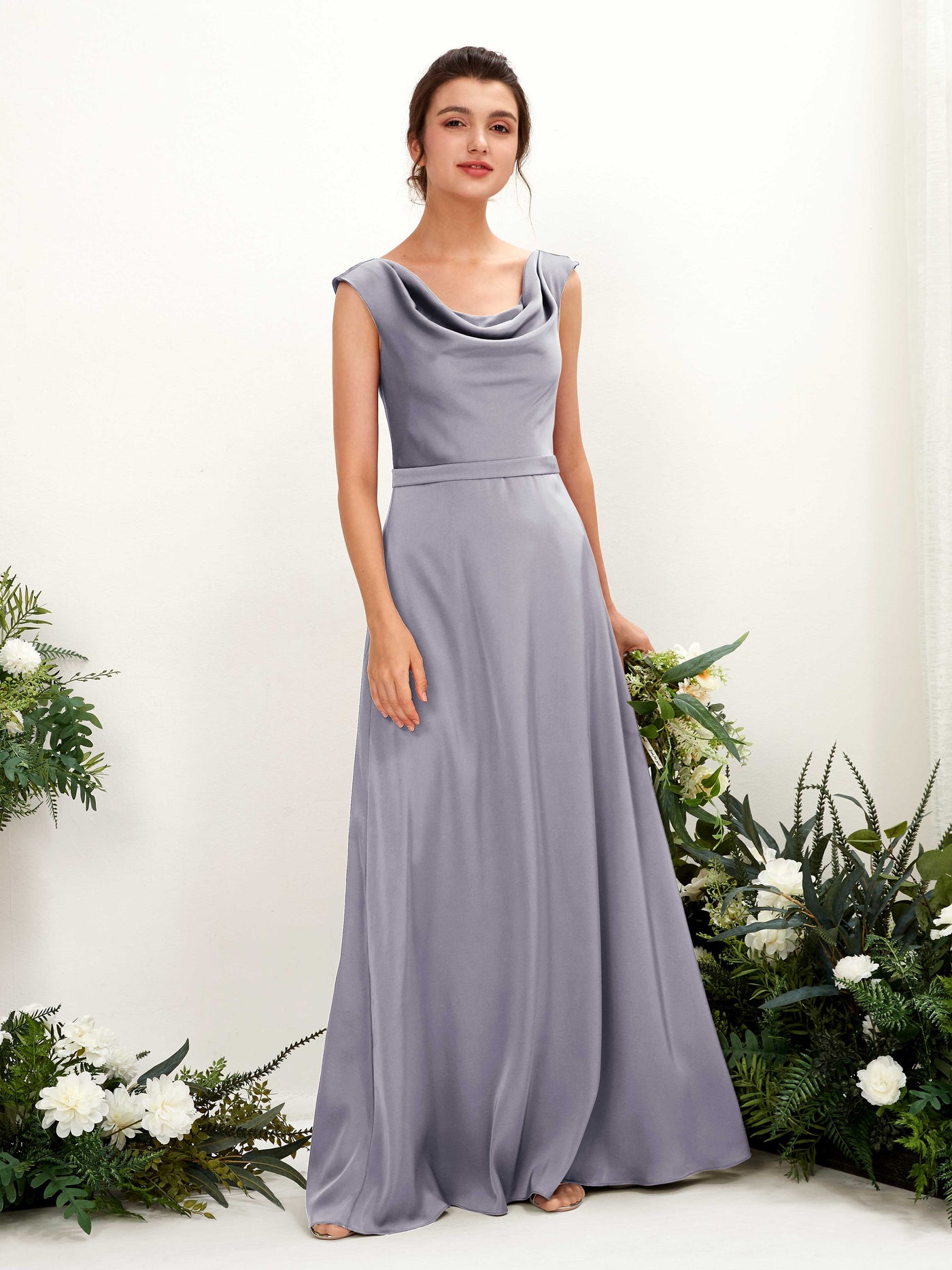 Carlyna A-Linien-Kleid Wasserfall Ausschnitt Satin Bodenlang Brautjungfernkleid Lila Dunst #farbe_lila-dunst