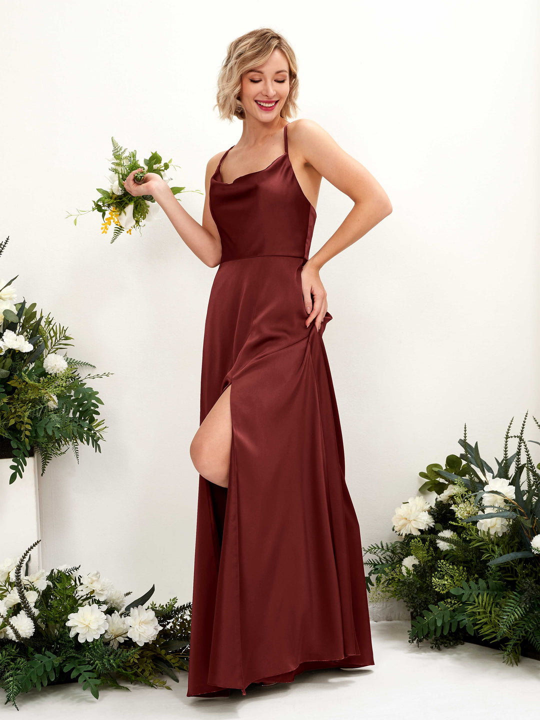 Carlyna A-Linien-Kleid Wasserfallausschnitt Bodenlang Brautjungfernkleid Burgunderrot 