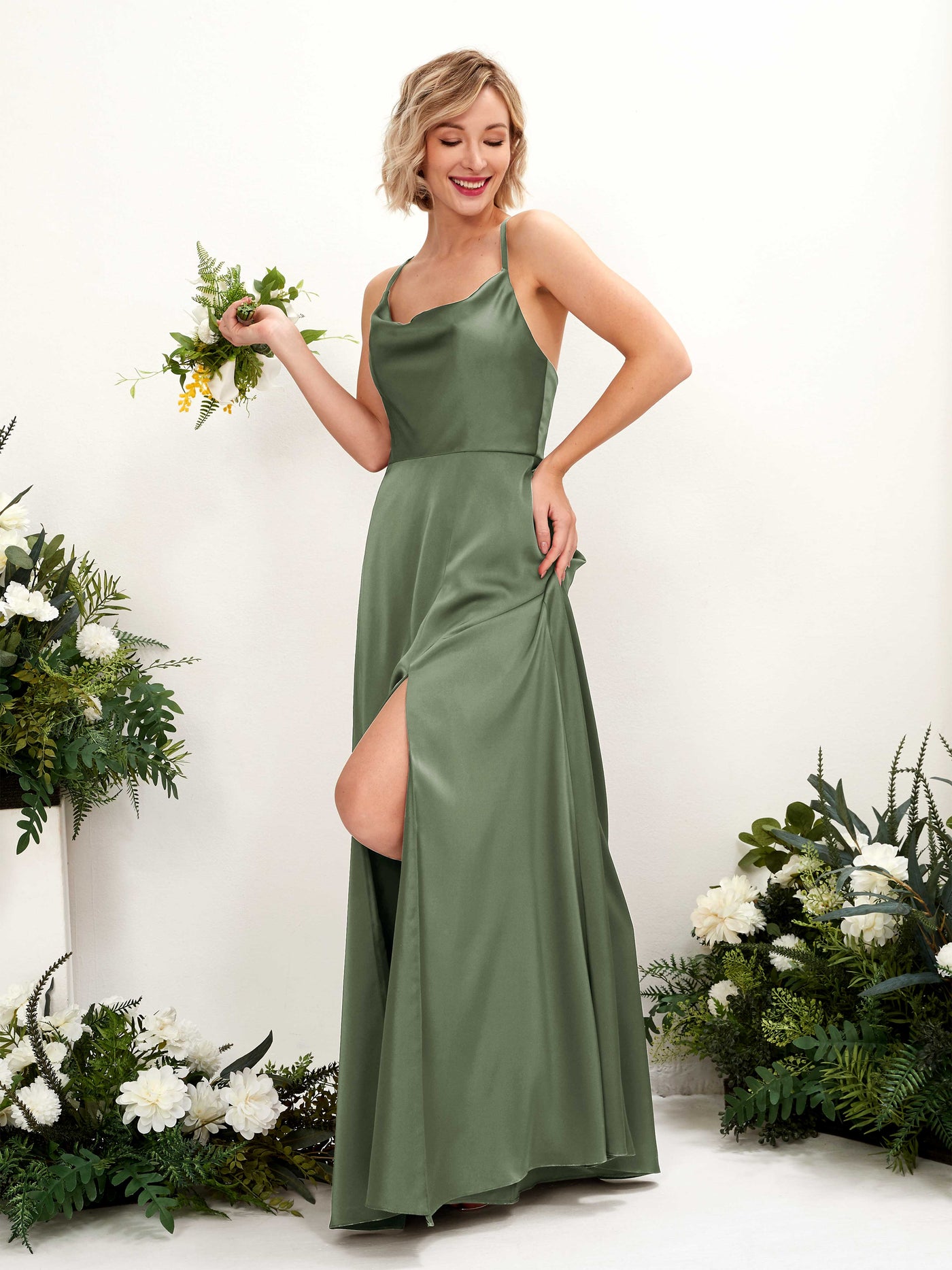 Carlyna A-Linien-Kleid Wasserfallausschnitt Bodenlang Brautjungfernkleid Olivgrün #farbe_olivgr-n