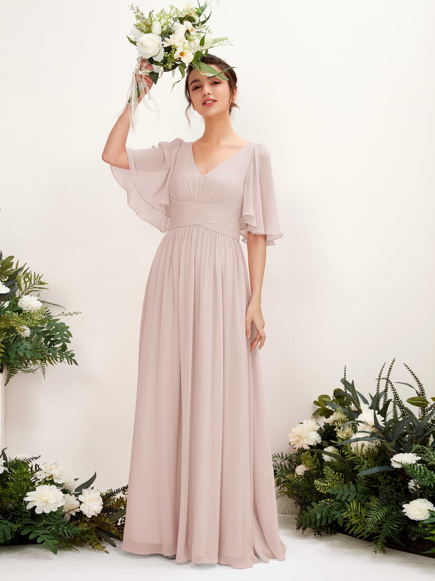 Carlyna A-Linien V-Ausschnitt Kurzarm Bodenlanges Chiffonkleid Biscotti #farbe_biscotti