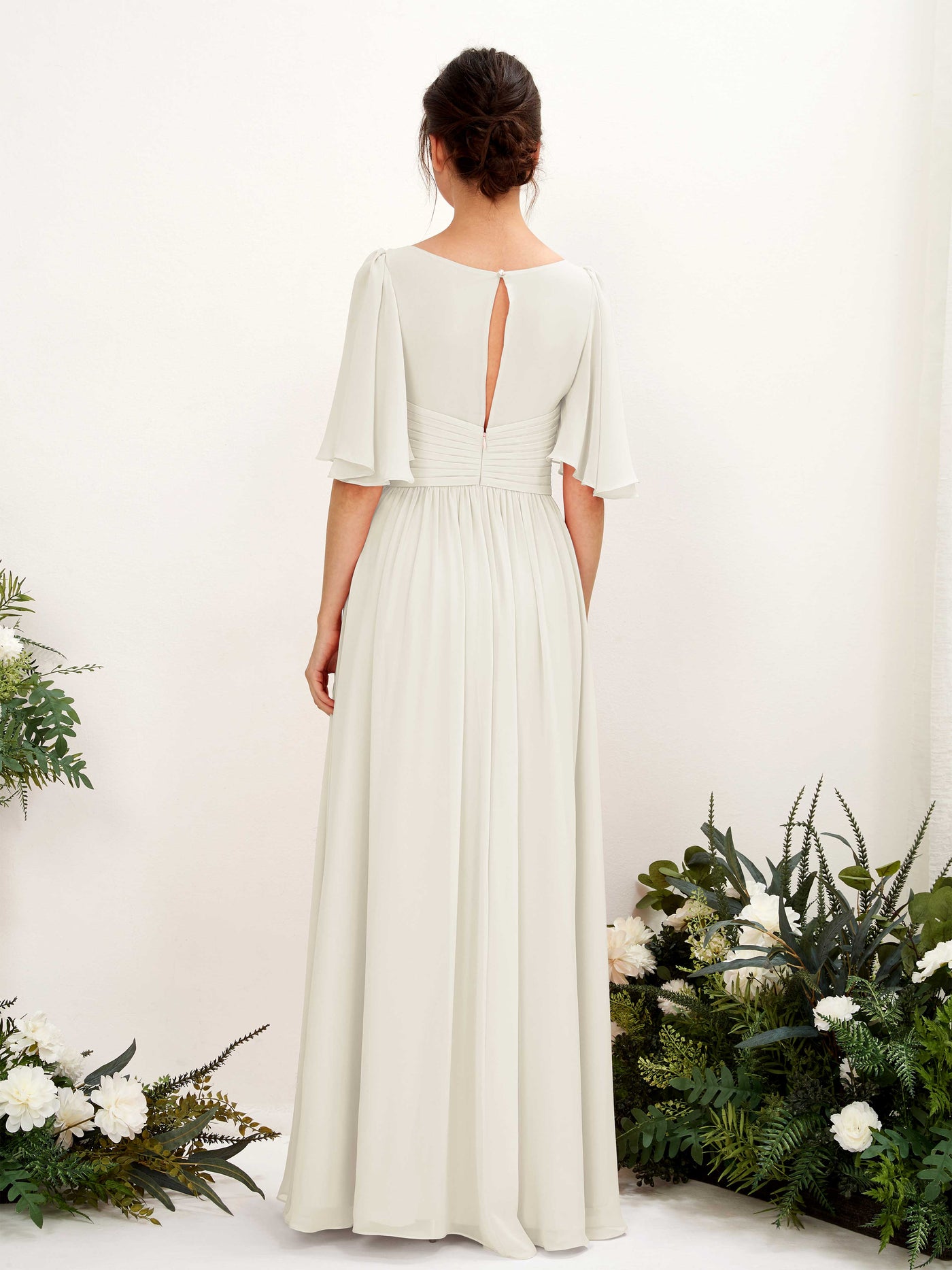 Carlyna A-Linien V-Ausschnitt Kurzarm Bodenlanges Chiffonkleid Elfenbein #farbe_elfenbein