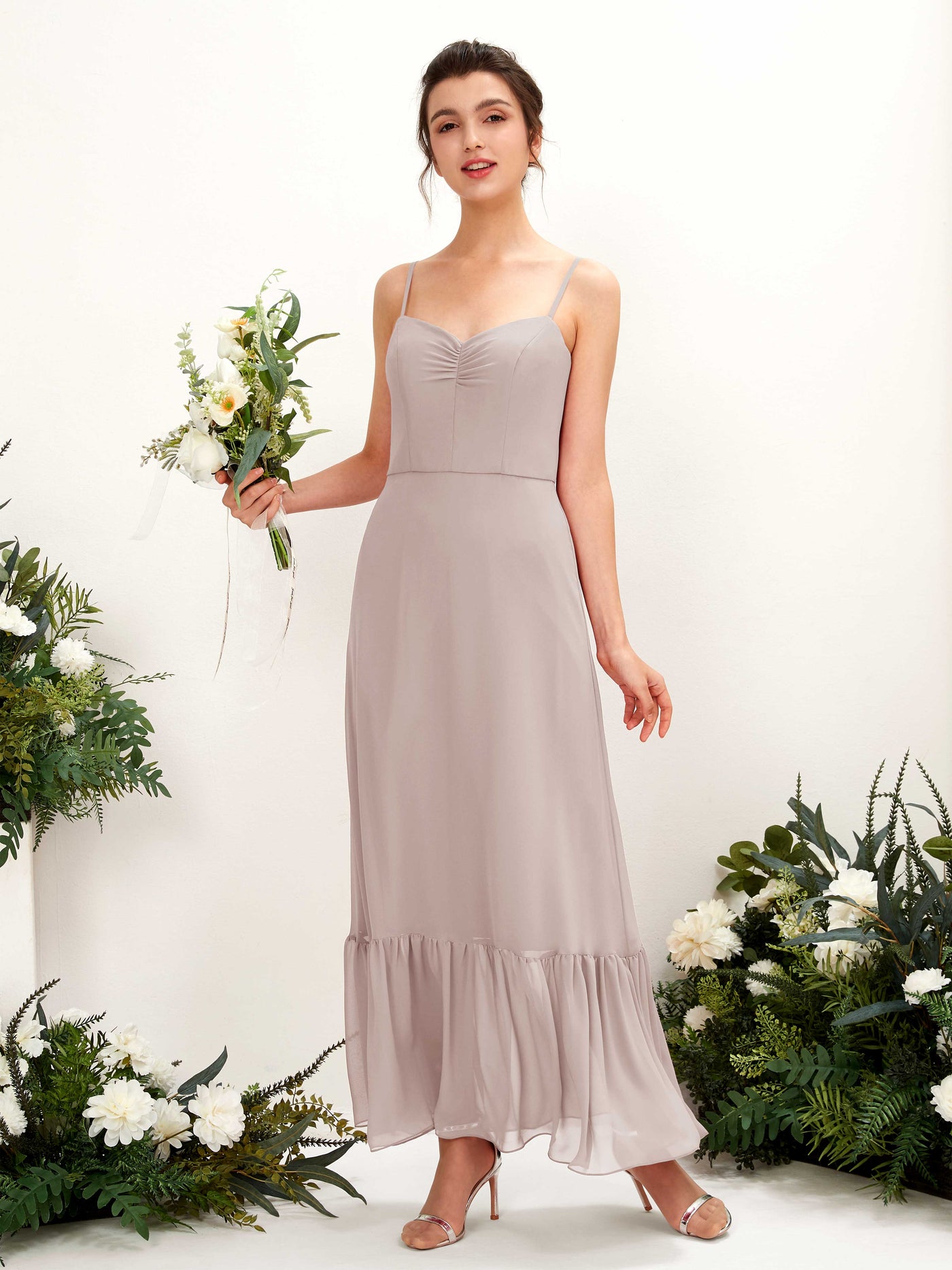 Carlyna Empire-Linie Spaghettiträger Bodenlanges Brautjungfernkleid Taupe #farbe_taupe
