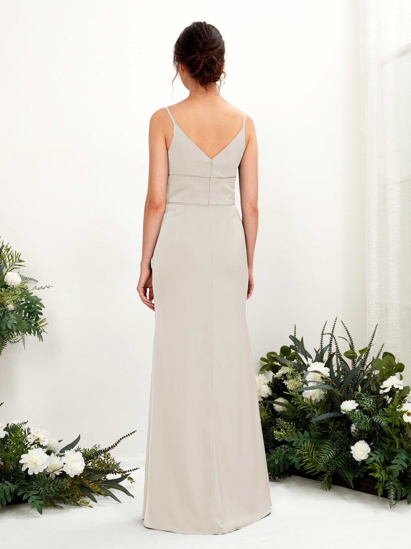 Carlyna Empire-Linie V-Ausschnitt Bodenlang Satin Brautjungfernkleid Champagner #farbe_champagner