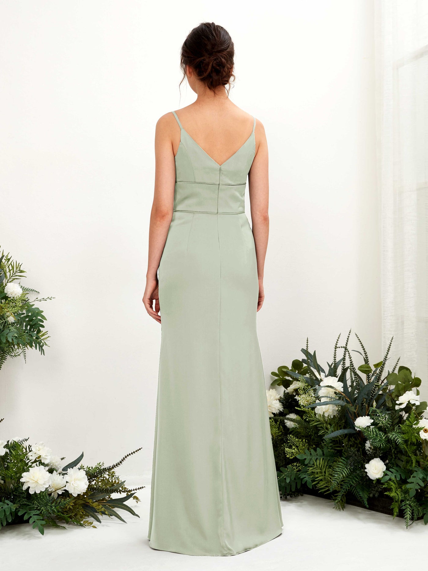 Carlyna Empire-Linie V-Ausschnitt Bodenlang Satin Brautjungfernkleid Salbeigrün #farbe_salbeigr-n