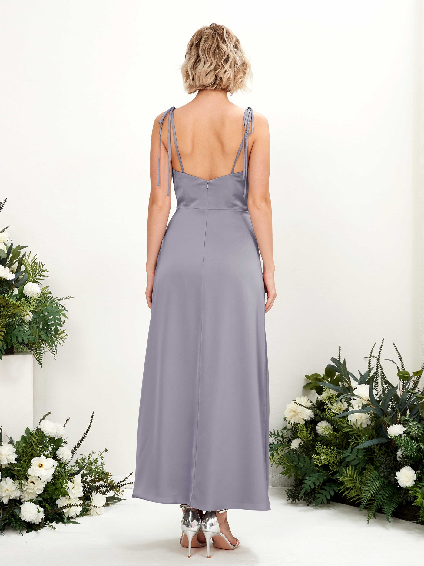 Carlyna Empire-Linie Wasserfall-Ausschnitt Wadenlang Satin Brautjungfernkleid mit Beinschlitz Lila Dunst #farbe_lila-dunst