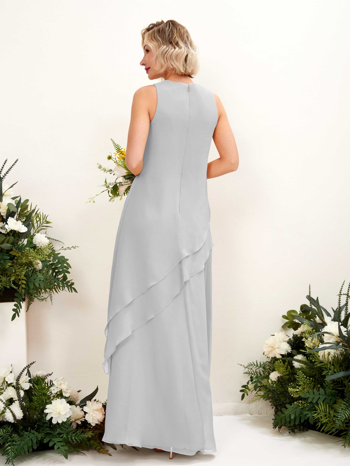 Carlyna Etui Bodenlang Rundhals Brautjungfernkleid Silber #farbe_silber