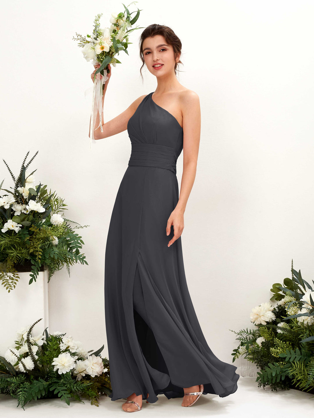 Carlyna Etui Bodenlanges One-Shoulder Kleid mit Beinschlitz Chiffon Brautjungfernkleider Zinnfarben 