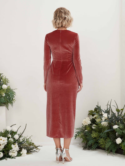 Carlyna Etui V-Ausschnitt Langarm Beinschlitz Wadenlang Brautjungfernkleid Staubige Rose #farbe_staubige-rose