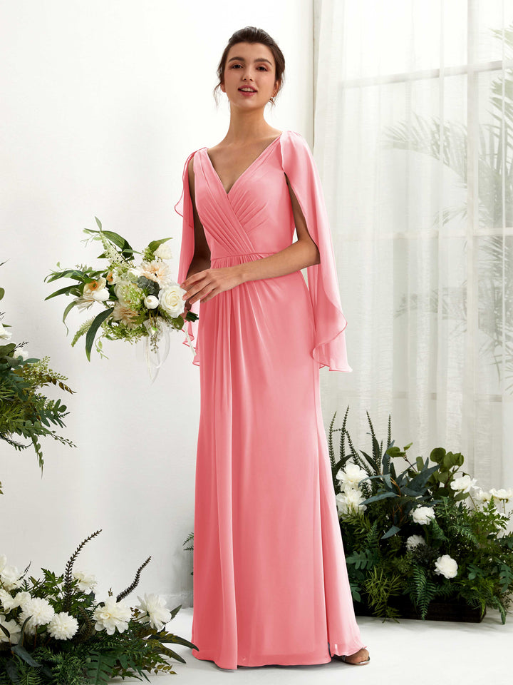 Carlyna Etui V-Ausschnitt Umhang-Ärmel Chiffon Brautjungfernkleid Korallenrosa 