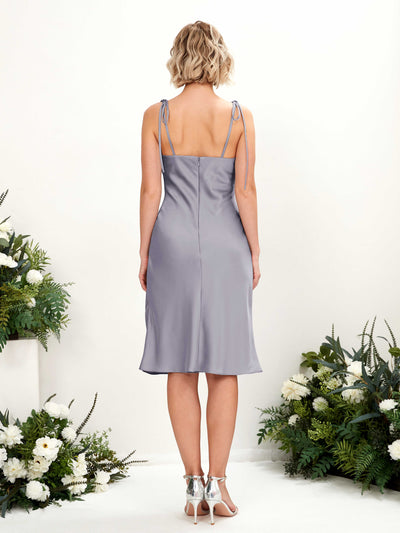 Carlyna Etui Wasserfall knielang Brautjungfernkleid Lila Dunst #farbe_lila-dunst