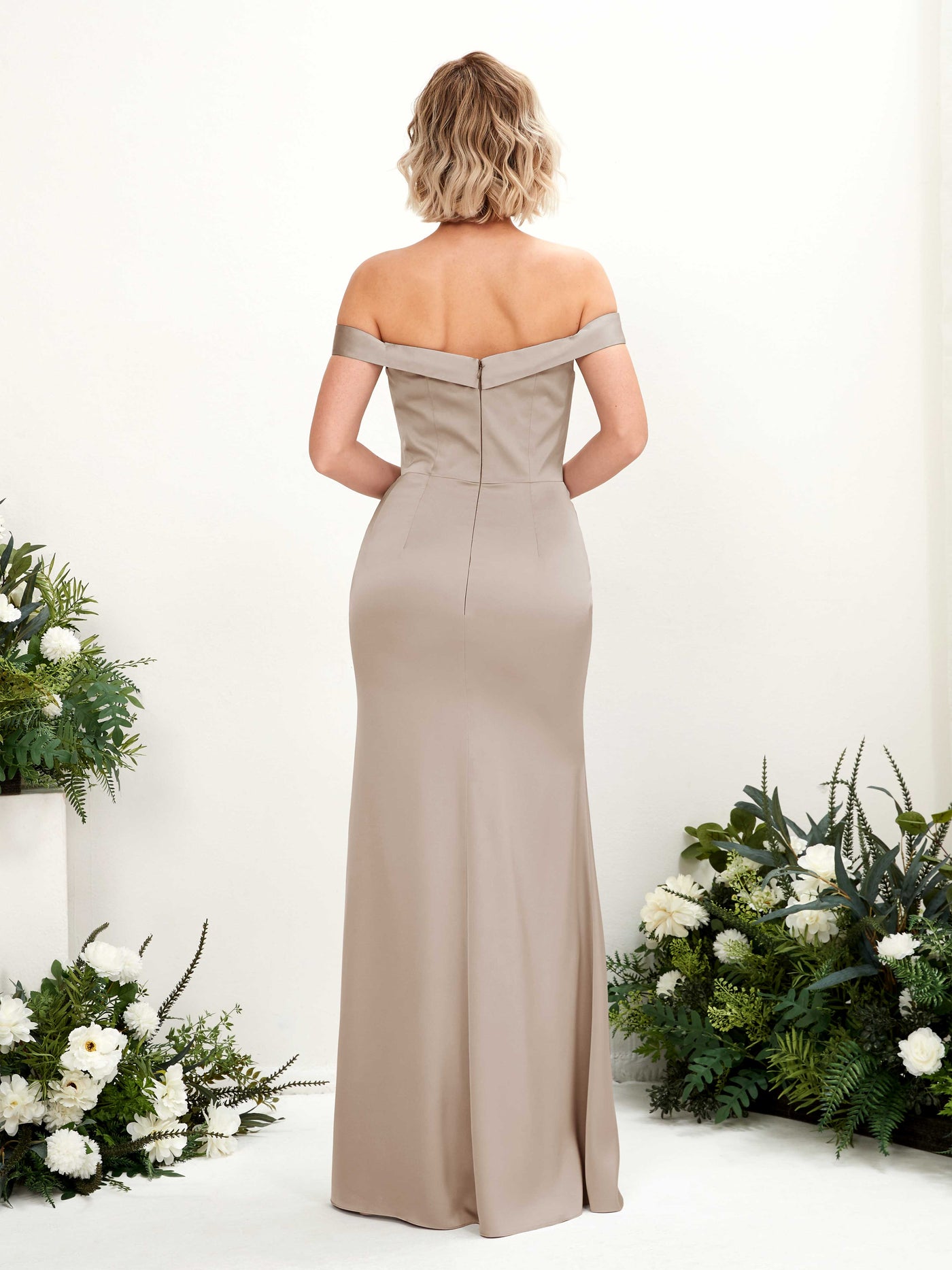 Carlyna Meerjungfrau-Linie Carmen Bodenlang Beinschlitz Brautjungfernkleid Taupe #farbe_taupe