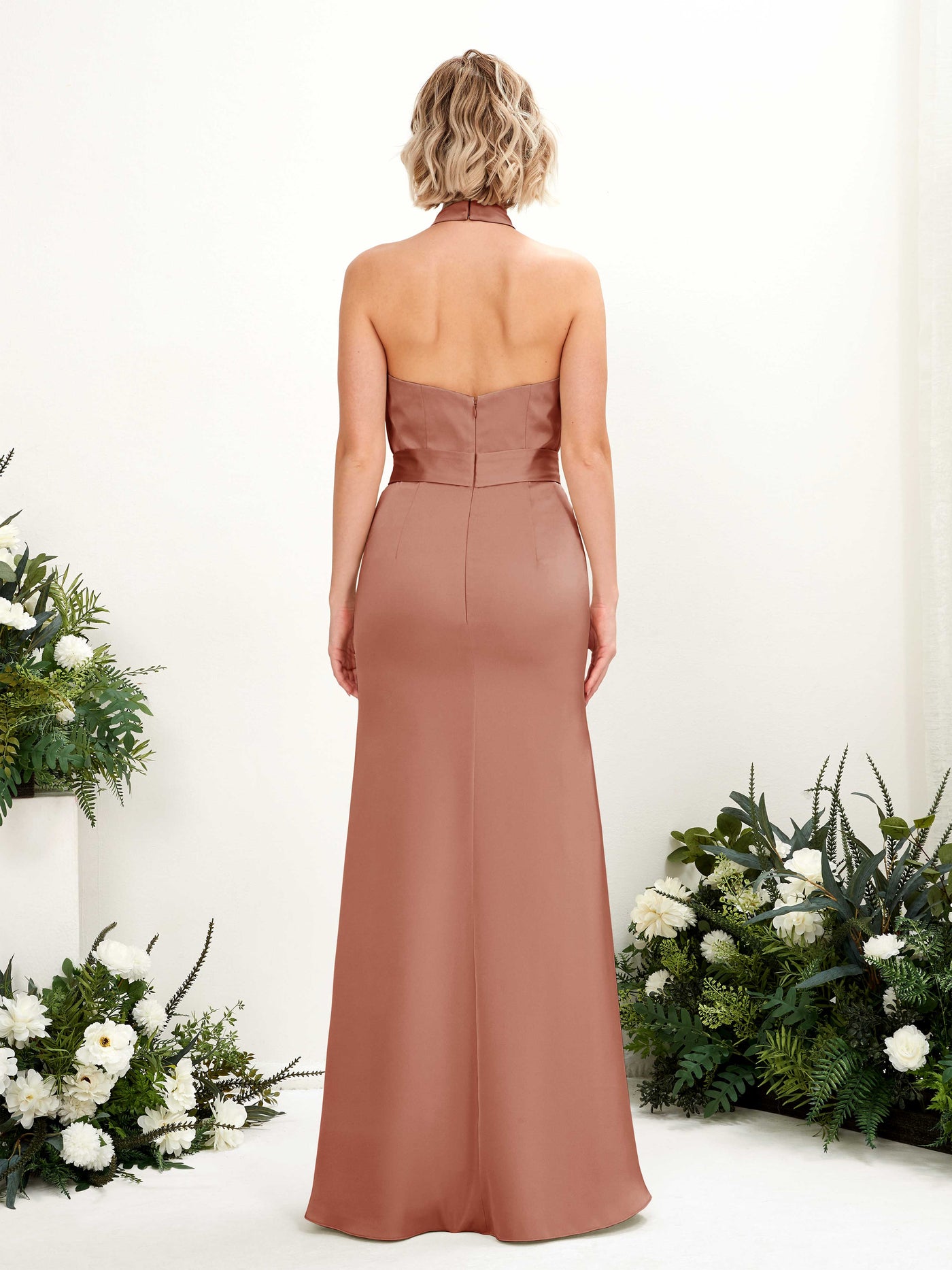 Carlyna Meerjungfrau-Linie Neckholder Bodenlang Kleid Natur-Siena #farbe_natur-siena