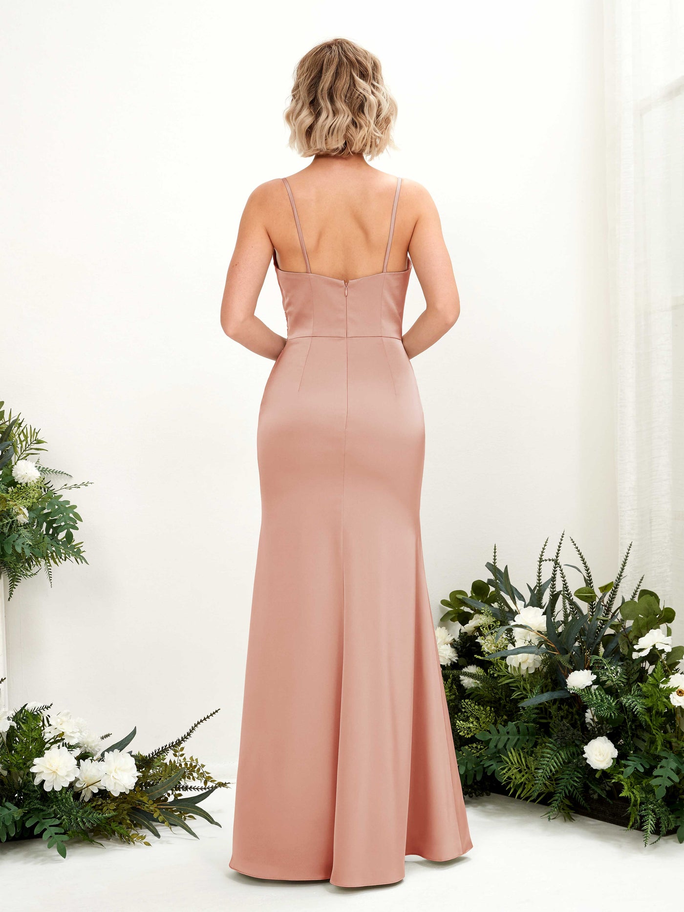 Carlyna Meerjungfrau-Linie V-Ausschnitt bodenlang Brautjungfernkleider Cantaloupe #farbe_cantaloupe