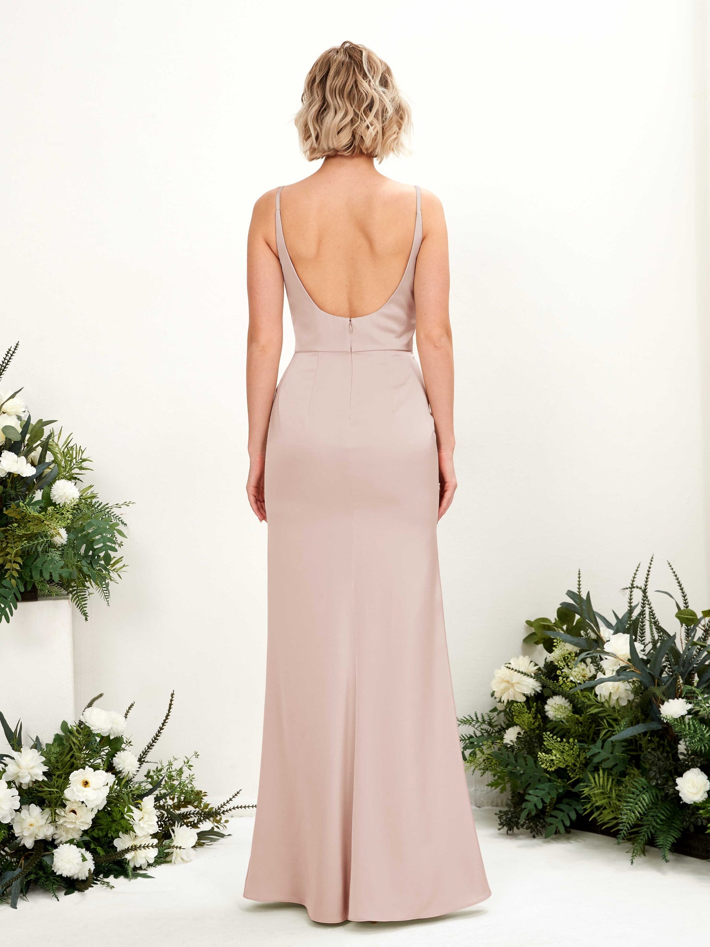 Carlyna Meerjungfrau-Linie V-Ausschnitt Bodenlang Satin Kleid Perlrosa #farbe_perlrosa