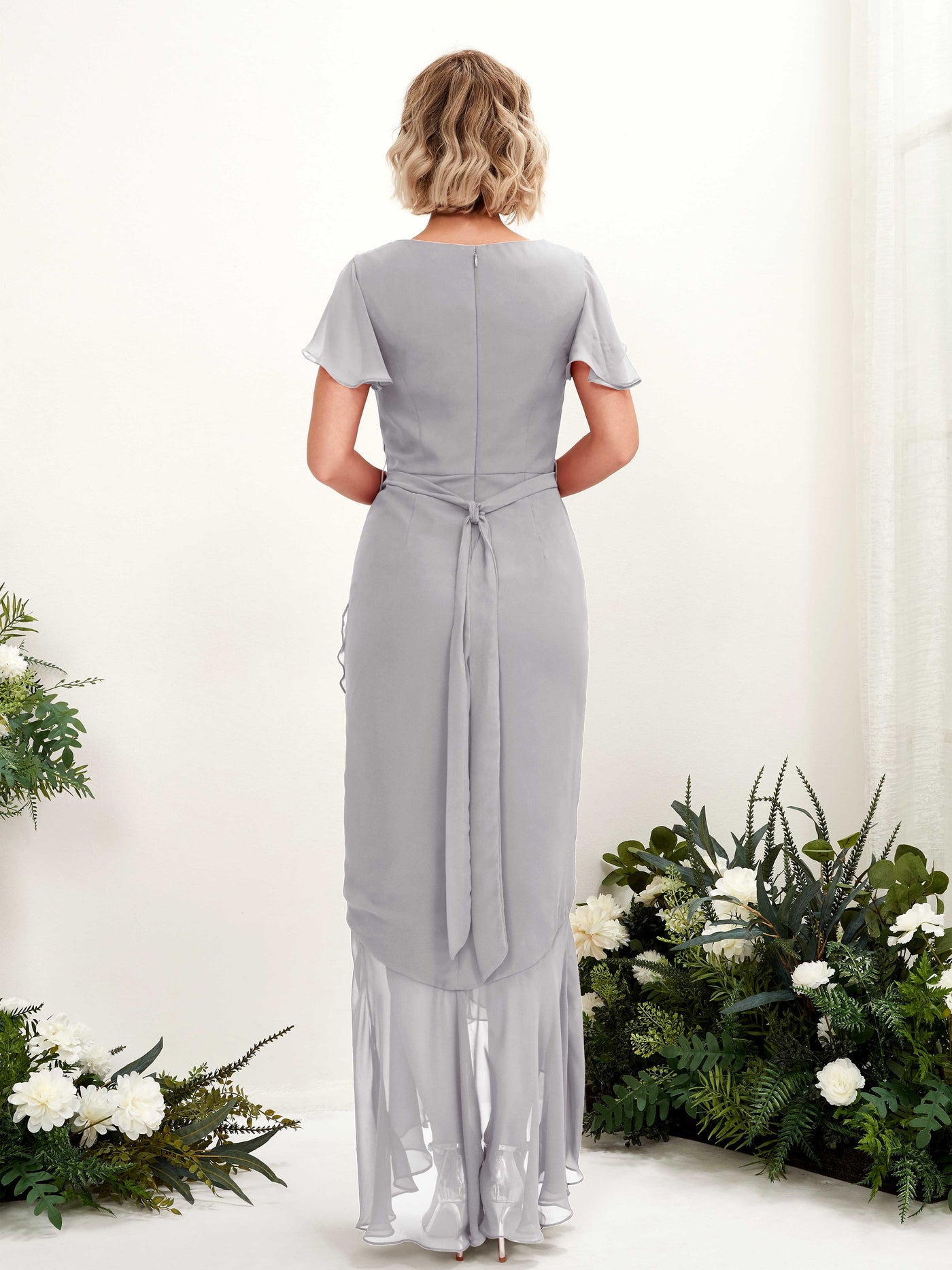Carlyna Meerjungfrau-Linie V-Ausschnitt Flatterärmel Bodenlang Kleid Taube #farbe_taube
