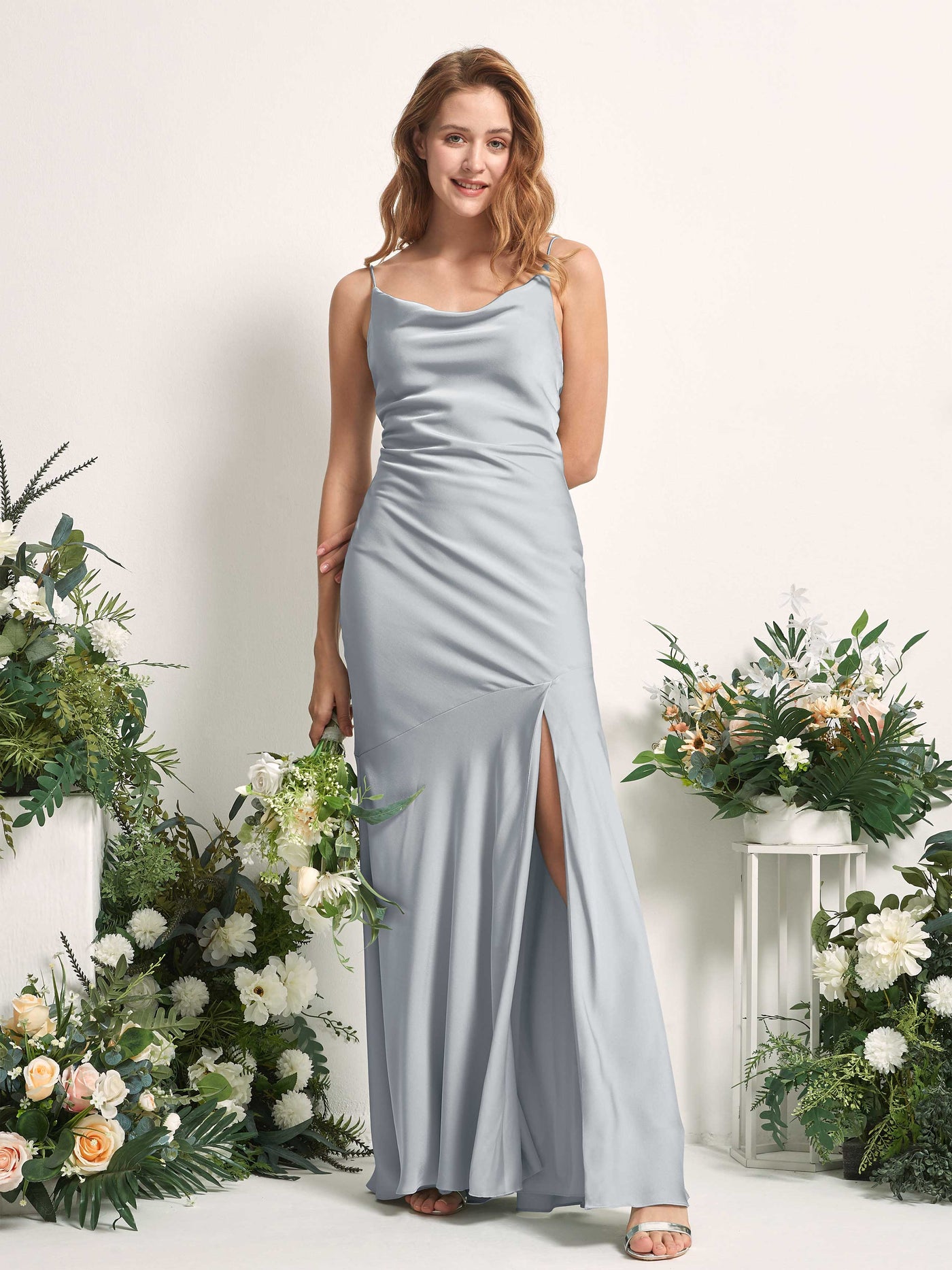 Carlyna Meerjungfrau-Linie wasserfall Bodenlang Beinschlitz Satin Brautjungfernkleider Baby Blau #farbe_baby-blau