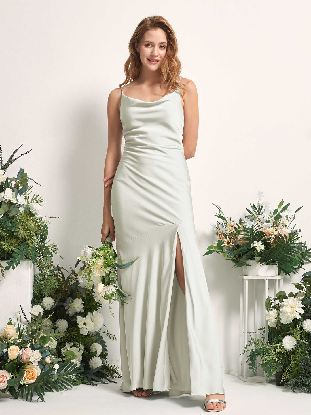 Carlyna Meerjungfrau-Linie wasserfall Bodenlang Beinschlitz Satin Brautjungfernkleider Elfenbein 