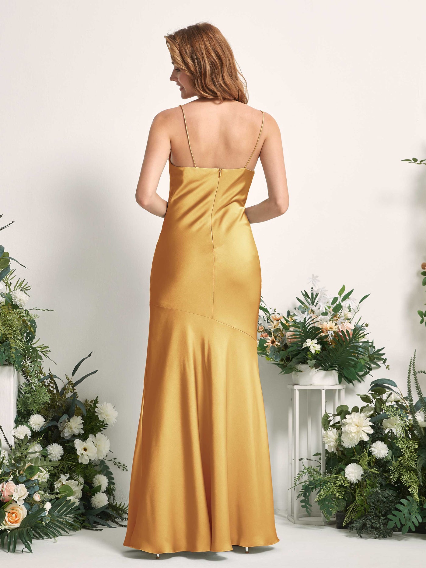 Carlyna Meerjungfrau-Linie wasserfall Bodenlang Beinschlitz Satin Brautjungfernkleider Kanariengelb #farbe_kanariengelb