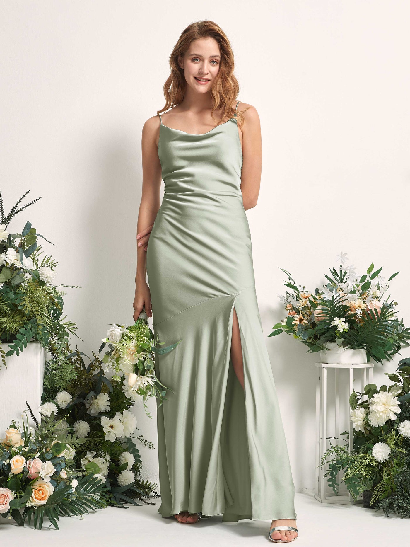 Carlyna Meerjungfrau-Linie wasserfall Bodenlang Beinschlitz Satin Brautjungfernkleider Salbeigrün #farbe_salbeigr-n