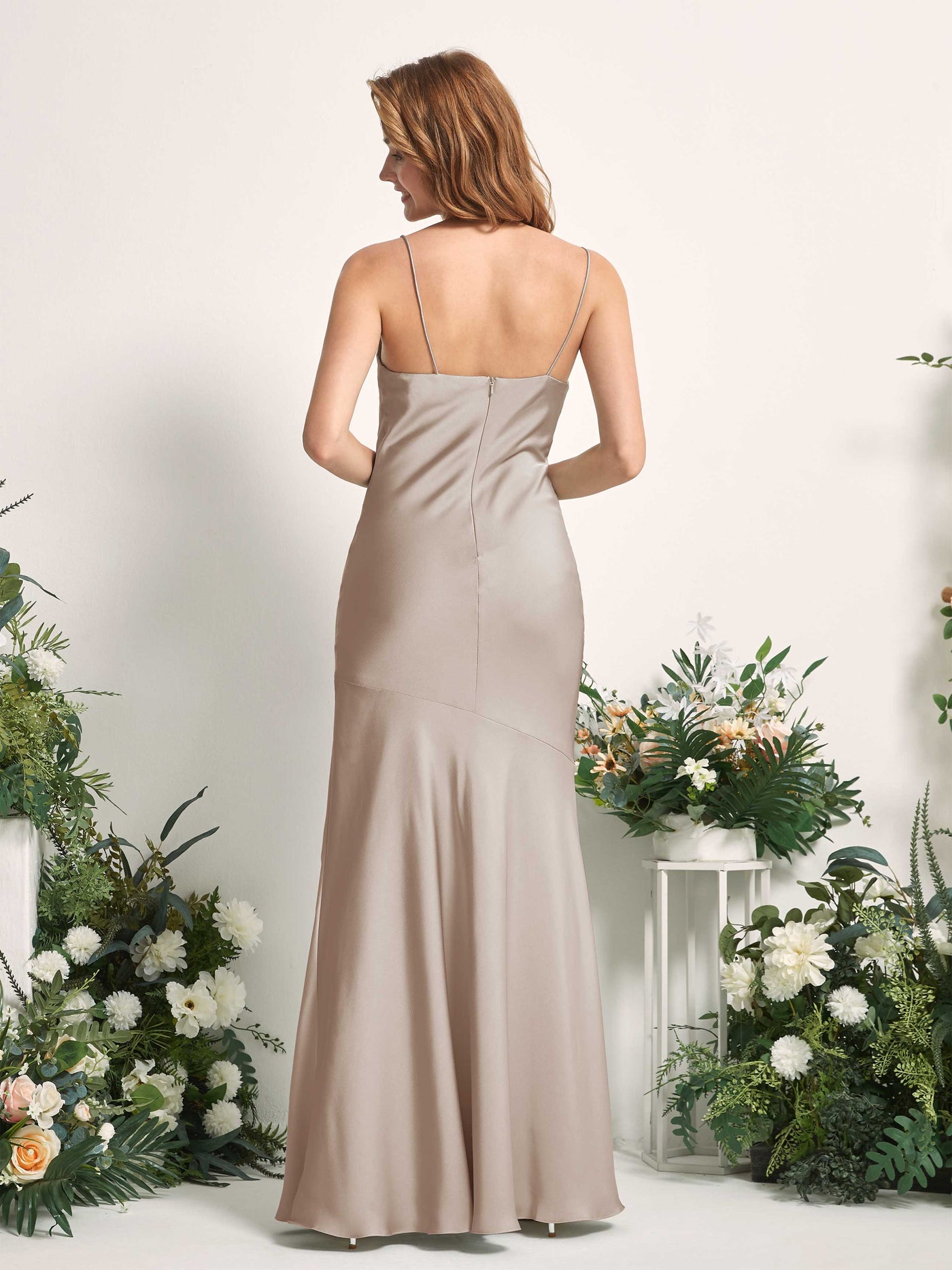 Carlyna Meerjungfrau-Linie wasserfall Bodenlang Beinschlitz Satin Brautjungfernkleider Taupe #farbe_taupe