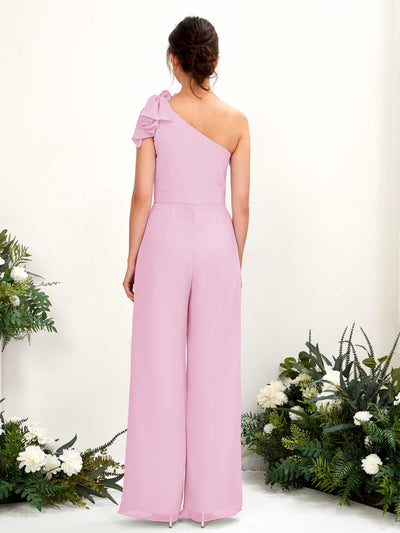 Carlyna Overall One-Shoulder Bodenlang Brautjungfernkleid Bonbonrosa #farbe_bonbonrosa