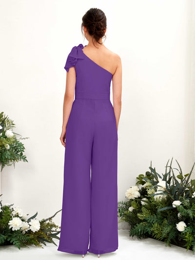 Carlyna Overall One-Shoulder Bodenlang Brautjungfernkleid Regency #farbe_regency
